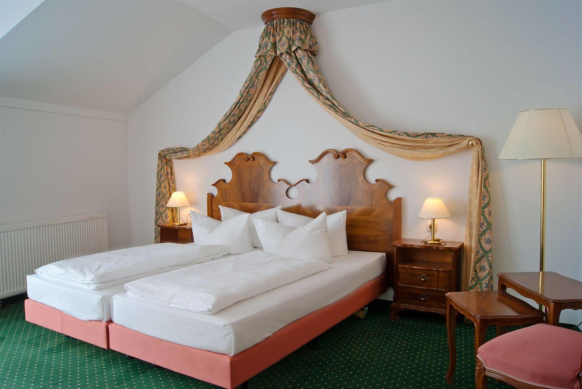 Inselhotel Poel 3*