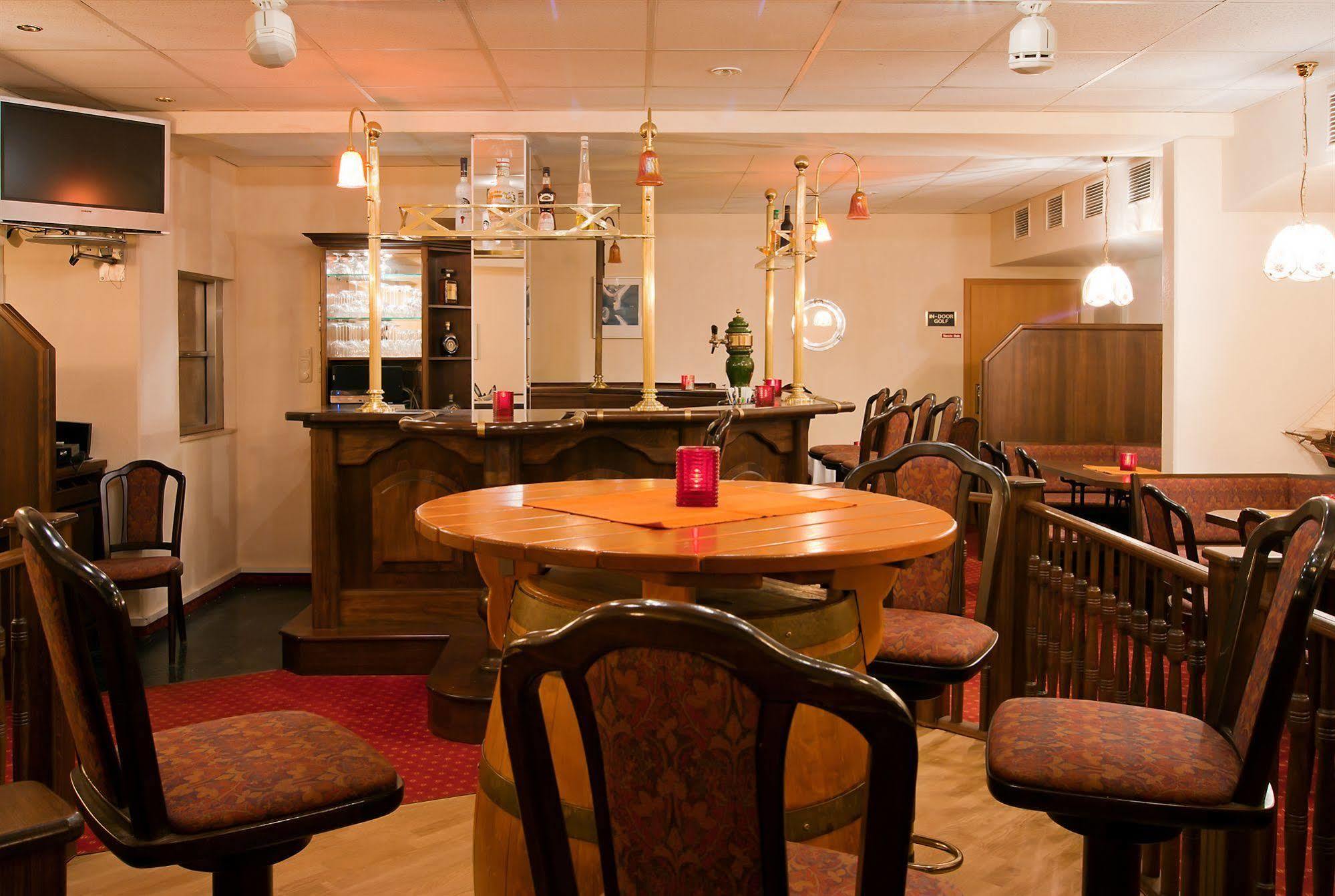 Отель Inselhotel Poel 3*